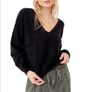 Free People M Black V Neck Fuzzy Sweater